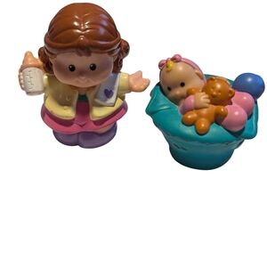 Fisher-Price Little People Mom & Baby